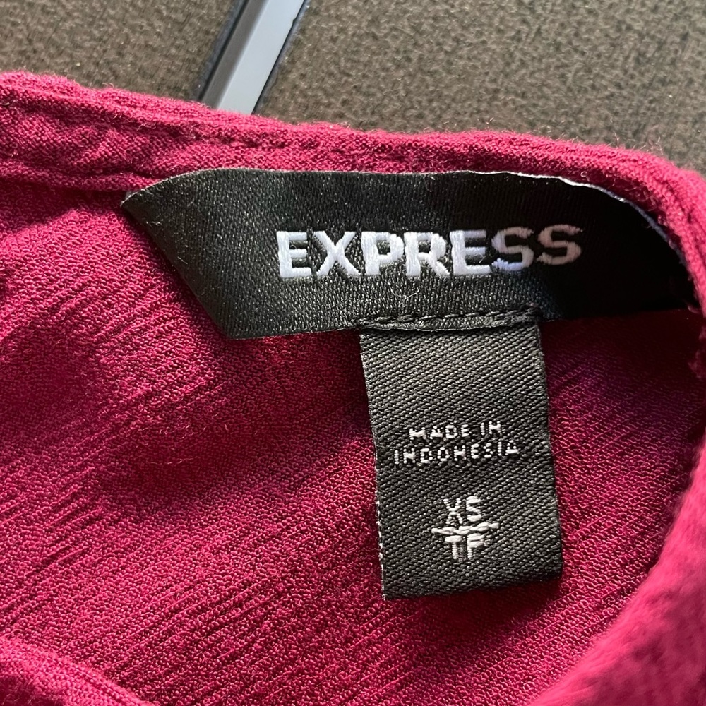 Express Flutter Ruffle Rayon Blouse!! - image 8